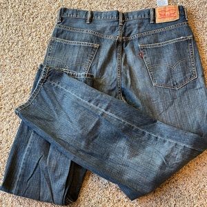 EUC Red tag Levi’s 550 Mens Jeans